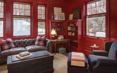 Tips for Adding Color to the Walls in Your Custom Built Home