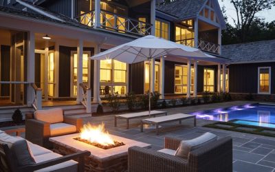 Lighting up the Backyard with Fire!